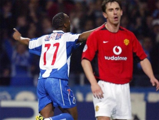 西甲第27輪埃爾切1-2巴塞羅那 費蘭托雷斯扳平德佩點球反超.